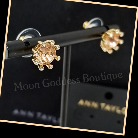 Ann Taylor ✦ Citrine Gemstone Earrings ✦ Gold Filled Studs w/ AAA Crystals NWT - Picture 3 of 11